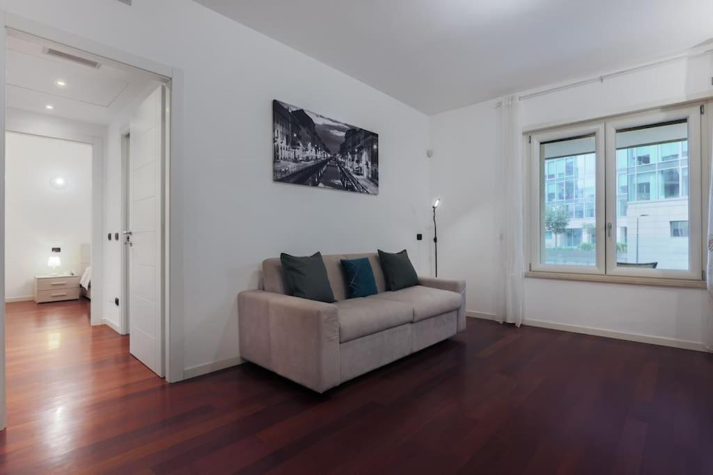 Comfort Suite Milano Centrale With Fast Wifi And Free Netflix Экстерьер фото