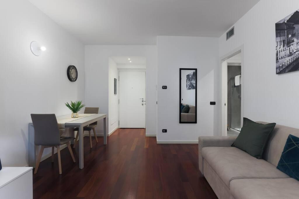 Comfort Suite Milano Centrale With Fast Wifi And Free Netflix Экстерьер фото