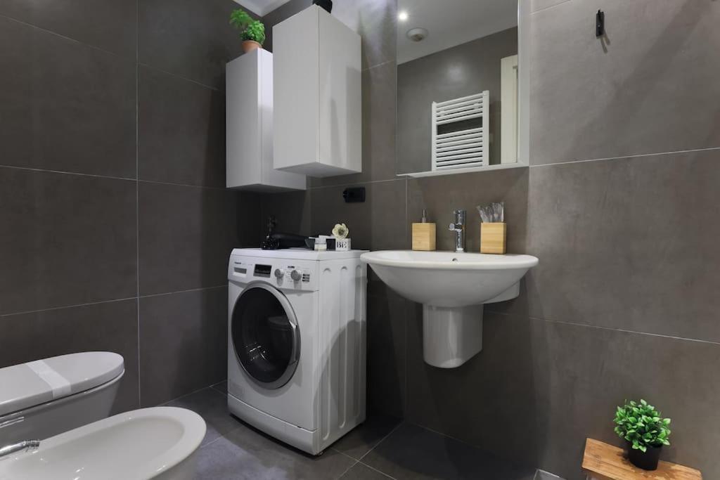Comfort Suite Milano Centrale With Fast Wifi And Free Netflix Экстерьер фото